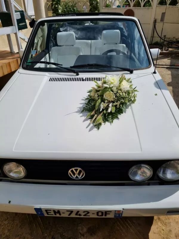 Décoration de Mariage sur voiture
